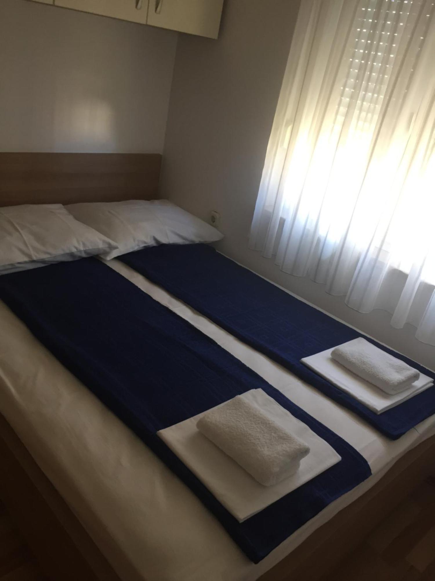 Apartments Vidovic Povljana Bilik gambar