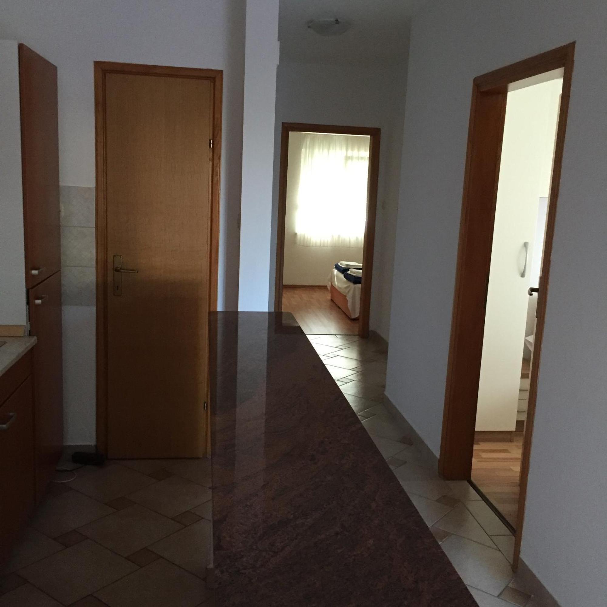 Apartments Vidovic Povljana Luaran gambar